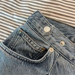 Agolde Famous Mom Jeans W26 (Could fit up to W29)